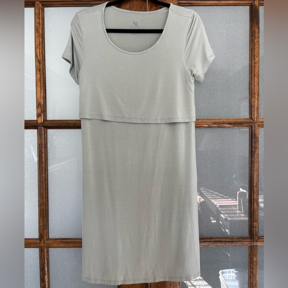 Kindred Bravely Eleanora Bamboo Maternity & Nursing Dress in Aqua Mist